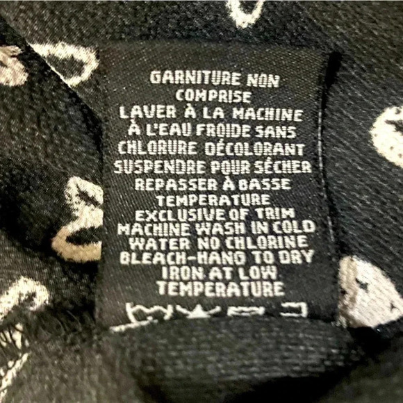 Mandee women black white heart print V neckline 1/2 cuffed  sleeves flowy top 2X - Picture 10 of 12